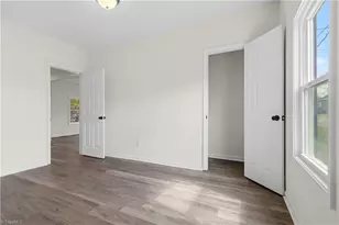 629 Lee St, Eden, NC 27288 - Photo 20