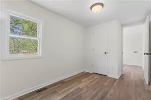 629 Lee St, Eden, NC 27288 - Photo 26