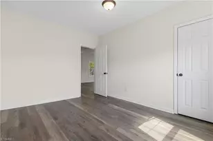 629 Lee St, Eden, NC 27288 - Photo 22