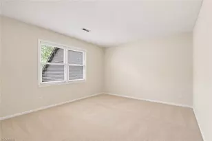 2519 Cottage Pl, Greensboro, NC 27455 - Photo 12