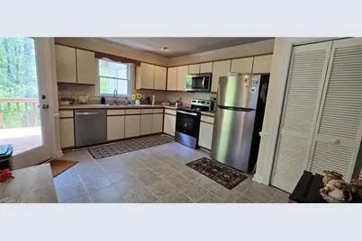 2014 Hearthwood Court, Greensboro, NC 27407 - Photo 20