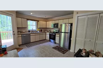 2014 Hearthwood Court, Greensboro, NC 27407 - Photo 18