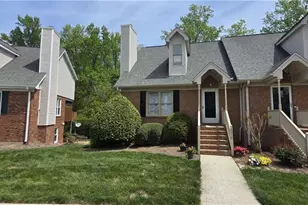 2014 Hearthwood Ct, Greensboro, NC 27407 - Photo 8