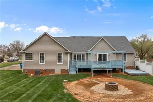 3813 Longmeadow Dr, Mebane, NC 27302 - Photo 26