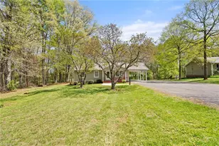 3712 Old 52 Rd, Pinnacle, NC 27043 - Photo 38