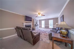 1930 Glenridge Dr, Kernersville, NC 27284 - Photo 12
