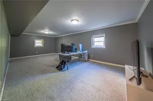 1930 Glenridge Dr, Kernersville, NC 27284 - Photo 40