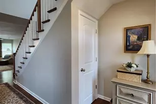 1460 Land Grv Dr, Kernersville, NC 27284 - Photo 8