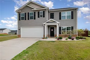 113 Stone River Wy, Mayodan, NC 27027 - Photo 4