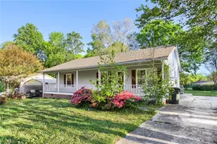 78 Lowery Dr, Thomasville, NC 27360 - Photo 2