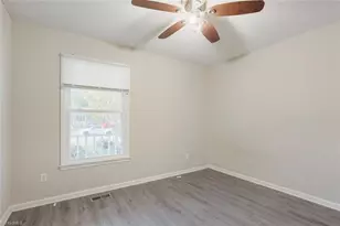 78 Lowery Dr, Thomasville, NC 27360 - Photo 8