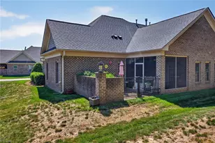 5416 Ggo Dr, Greensboro, NC 27406 - Photo 24