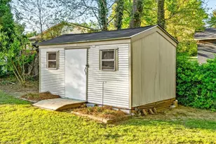 3106 Goodall Dr, Greensboro, NC 27407 - Photo 14