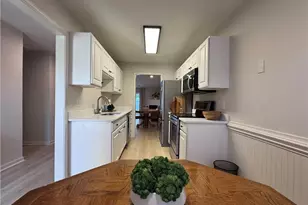 6830 Wellsley Ct, Clemmons, NC 27012 - Photo 10