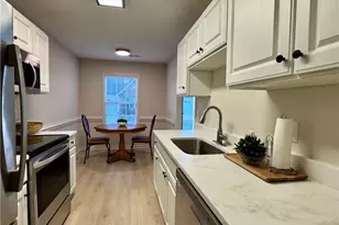 6830 Wellsley Ct, Clemmons, NC 27012 - Photo 6