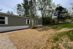 5787 Davis Rd, Walkertown, NC 27051 - Photo 2