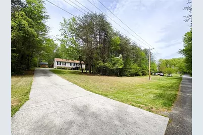 6451 Reidsville Road, Belews Creek, NC 27009 - Photo 4