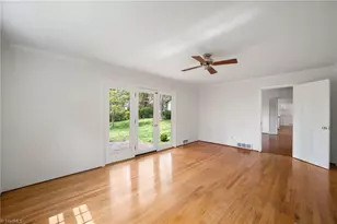 640 Quarterstaff Rd, Winston-Salem, NC 27104 - Photo 24