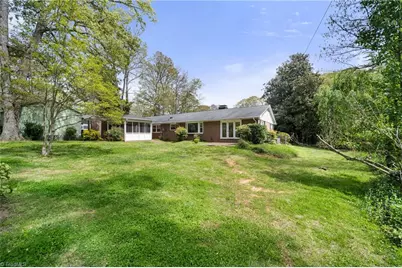 640 Quarterstaff Road, Winston-Salem, NC 27104 - Photo 44