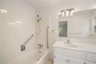 640 Quarterstaff Rd, Winston-Salem, NC 27104 - Photo 30