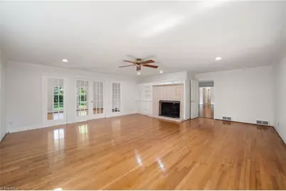 640 Quarterstaff Road, Winston-Salem, NC 27104 - Photo 20