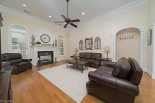 5622 Vance Ridge Ct, Belews Creek, NC 27009 - Photo 8