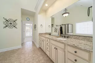 5622 Vance Ridge Ct, Belews Creek, NC 27009 - Photo 20