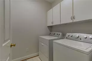 3004 Willow Oak Dr, Greensboro, NC 27408 - Photo 28