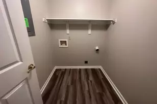 800 Folly Ct, Greensboro, NC 27409 - Photo 6