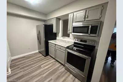 800 Folly Court #C, Greensboro, NC 27409 - Photo 2