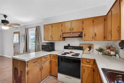 519 Turner Street, Asheboro, NC 27203 - Photo 12