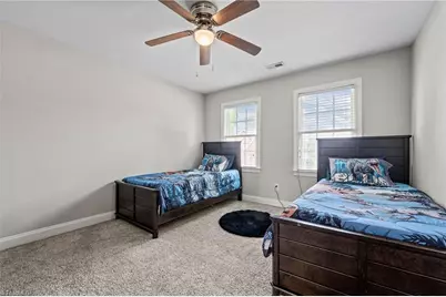 4421 Ashton Oaks Court, High Point, NC 27265 - Photo 32