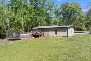 980 W Slate Mine Rd, Denton, NC 27239 - Photo 20
