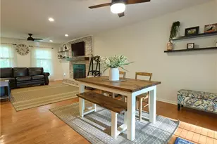 6130 Narrow Way Ln, Winston-Salem, NC 27105 - Photo 4