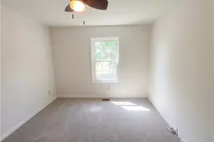 8301 Knight Village Cir, Stokesdale, NC 27357 - Photo 10