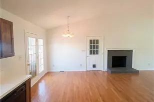 8301 Knight Village Cir, Stokesdale, NC 27357 - Photo 4