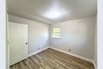 4224 Kildare Drive, Greensboro, NC 27405 - Photo 14