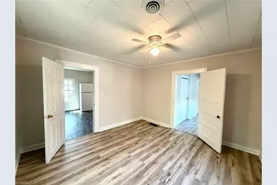 3414 Summit Avenue, Greensboro, NC 27405 - Photo 16