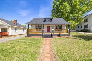 1009 N Scales St, Reidsville, NC 27320 - Photo 2