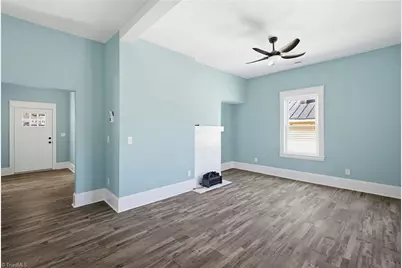 1009 N Scales Street, Reidsville, NC 27320 - Photo 8