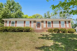 203 Shenandoah Dr, Winston-Salem, NC 27103 - Photo 4