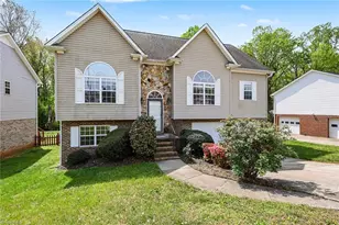 4990 Fiddlers Run Dr, Kernersville, NC 27284 - Photo 4