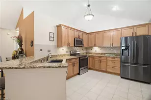 5559 Prosperity View Dr, Charlotte, NC 28269 - Photo 10