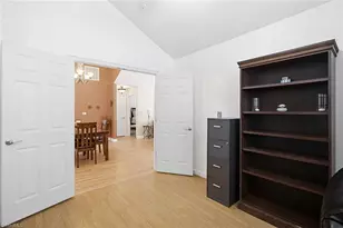 5559 Prosperity View Dr, Charlotte, NC 28269 - Photo 24