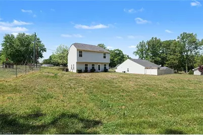 4586 Sun Valley Lane, Kernersville, NC 27284 - Photo 20