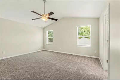 4586 Sun Valley Lane, Kernersville, NC 27284 - Photo 10