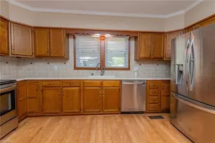 4717 Kernersville Rd, Kernersville, NC 27284 - Photo 8
