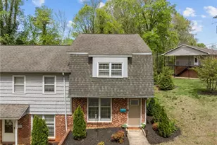 1105 Robin Hood Rd, High Point, NC 27262 - Photo 2