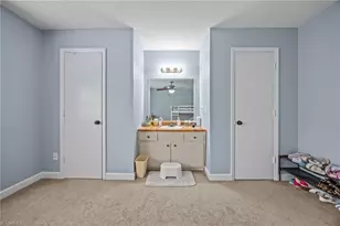 1105 Robin Hood Rd, High Point, NC 27262 - Photo 24