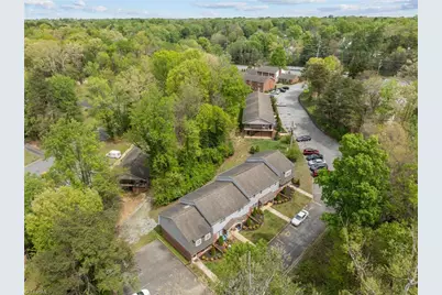 1105 Robin Hood Road #F, High Point, NC 27262 - Photo 38